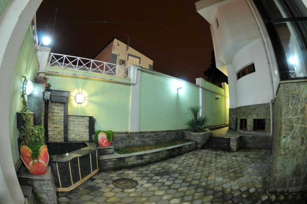 Hotel Relax Tbilisi Exterior foto